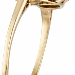 18 kt. Bicolor gouden art deco target ring bezet met ca. 1.16 ct. diamant en onyx.