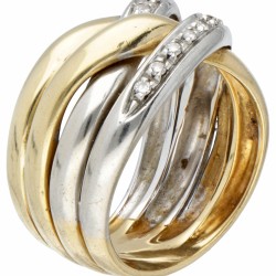 18 kt. Bicolor gouden gevlochten ring bezet met ca. 0.16 ct. diamant.