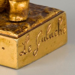 Joseph de Guluche (Plourivo (Côtes-d'Armor) 1849 - 1915 Villejuif), een bronzen beeld van een kindje in winterkledij, Frankrijk, ca. 1900.