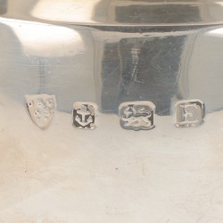 (3) Delig theeservies zilver.
