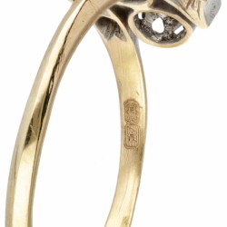 18 kt. Geelgoud en Pt 900 platina art deco ring bezet met ca. 0.99 ct. diamant.