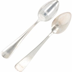 (12) delige set koffielepels "Haags Lofje" zilver.