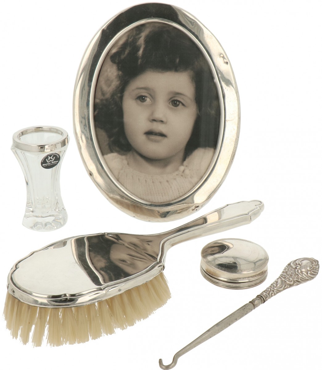 (5) Delig lot diversen zilver.