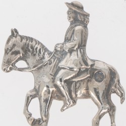Gelegenheidslepel zilver.