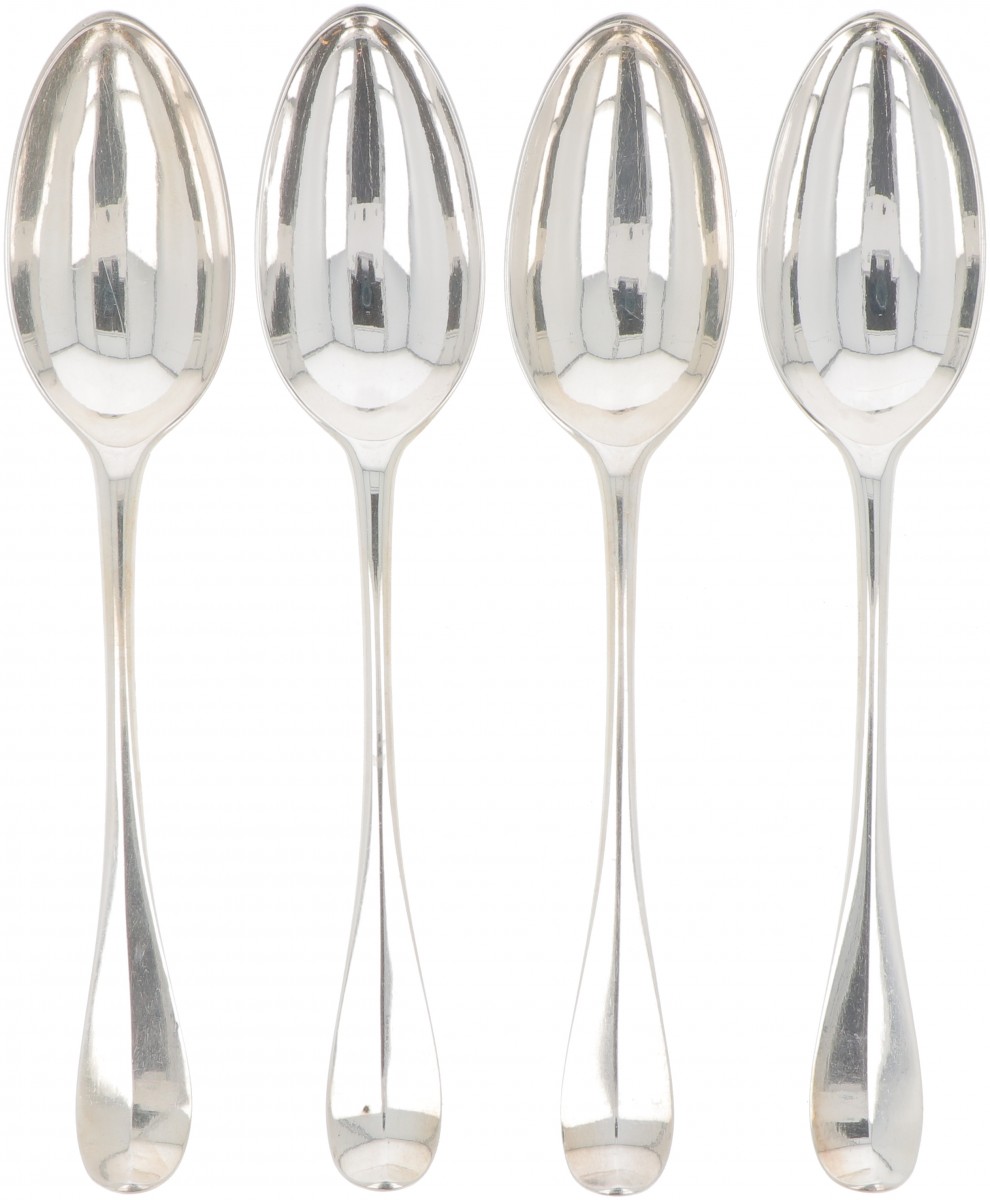 (4) delige set dinerlepels (Amsterdam Jacobus Helweg 1753-1778) zilver.