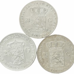 Lot (3) 2½ Gulden. Willem II, Willem III en Wilhelmina. 1849 - 1940. Gemiddeld Zeer Fraai.