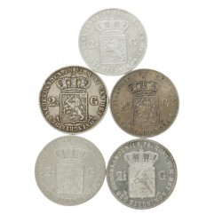 Lot (5) 2½ Gulden. Willem III. 1871 - 1874. Gemiddeld Zeer Fraai.