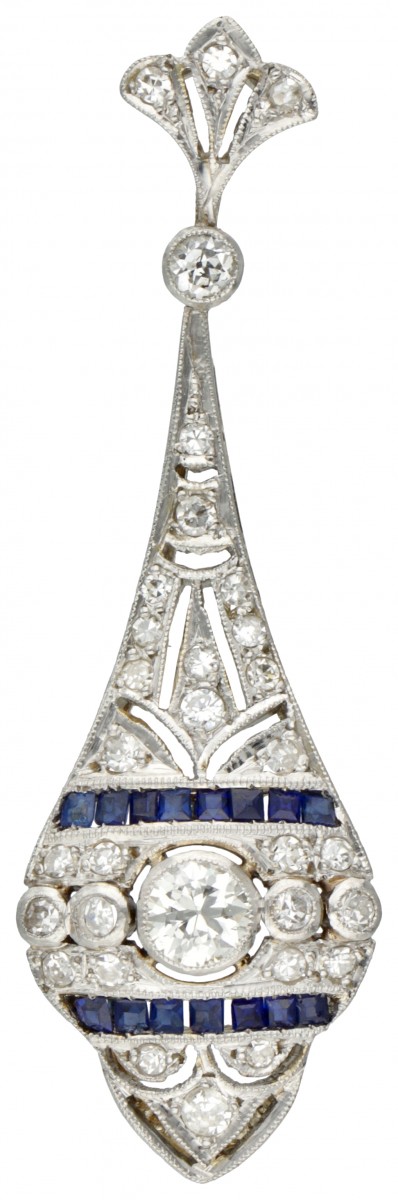 18 kt. Witgouden en Pt 900 platina ajour art deco hanger bezet met ca. 0.43 ct. diamant en synthetische saffier.