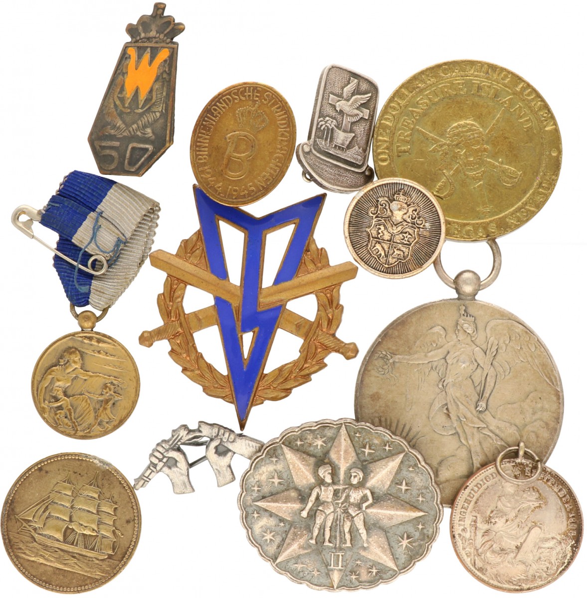 World. Lot (12)