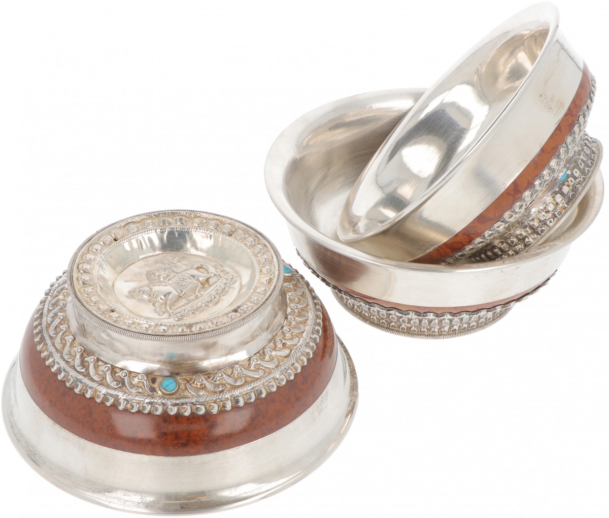 (3) delige set schalen zilver.