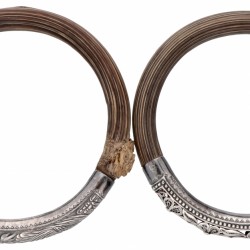 Set van twee 835 zilveren en bamboe bangle armbanden.