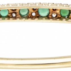 BWG 10 kt. geelgouden bangle armband bezet met diamant en chrysopraas.