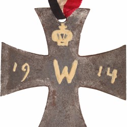 Germany (?). Empire. 1914. Iron cross with 1914, W and a crown painted on it, with ribbon.