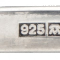 Sterling zilveren Fins design bangle armband bezet met spectroliet.