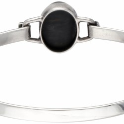 Sterling zilveren Fins design bangle armband bezet met spectroliet.