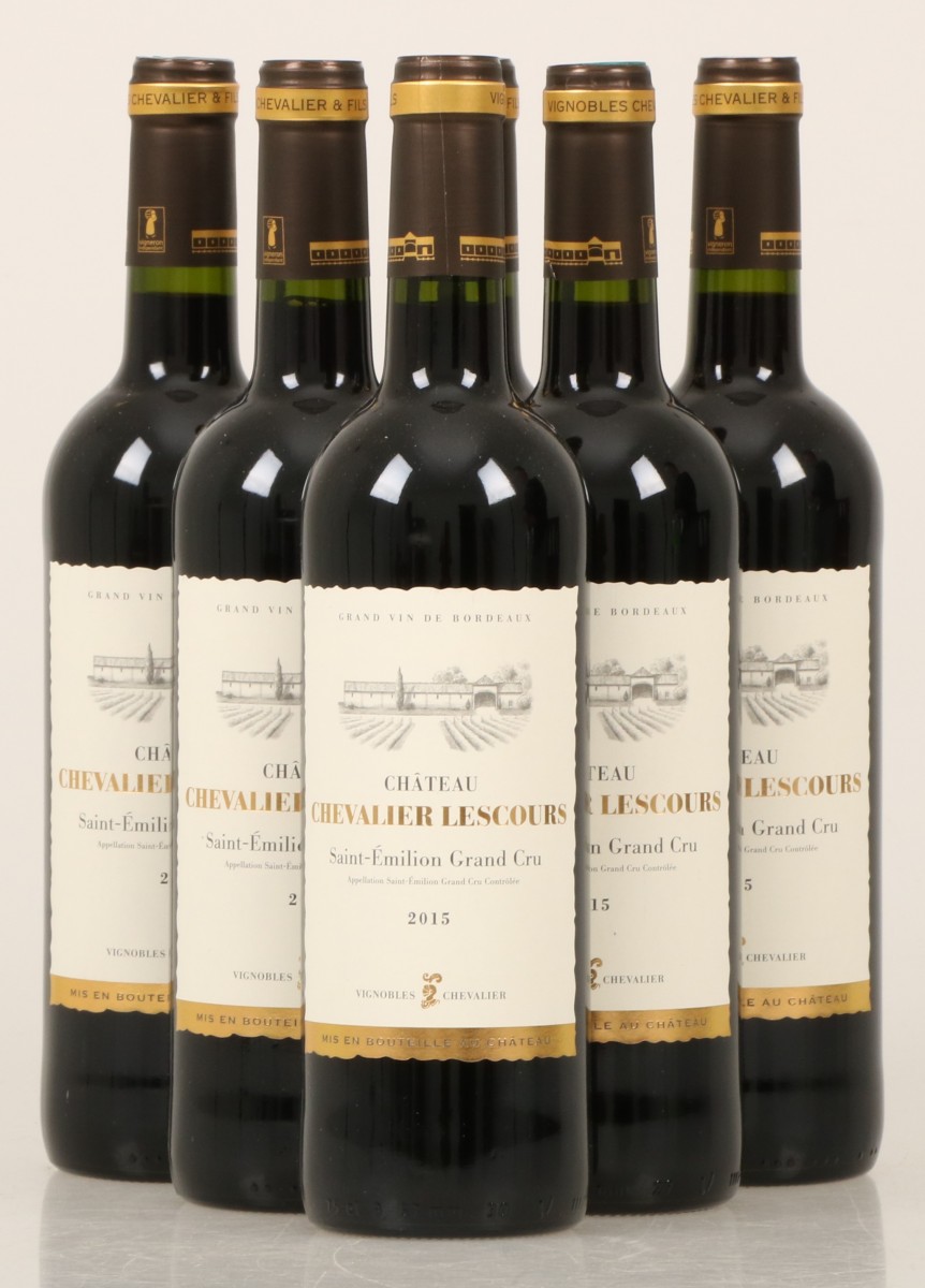 (6) Château Chevalier Lescours - Saint-Émilion - Grand Cru - 2015.