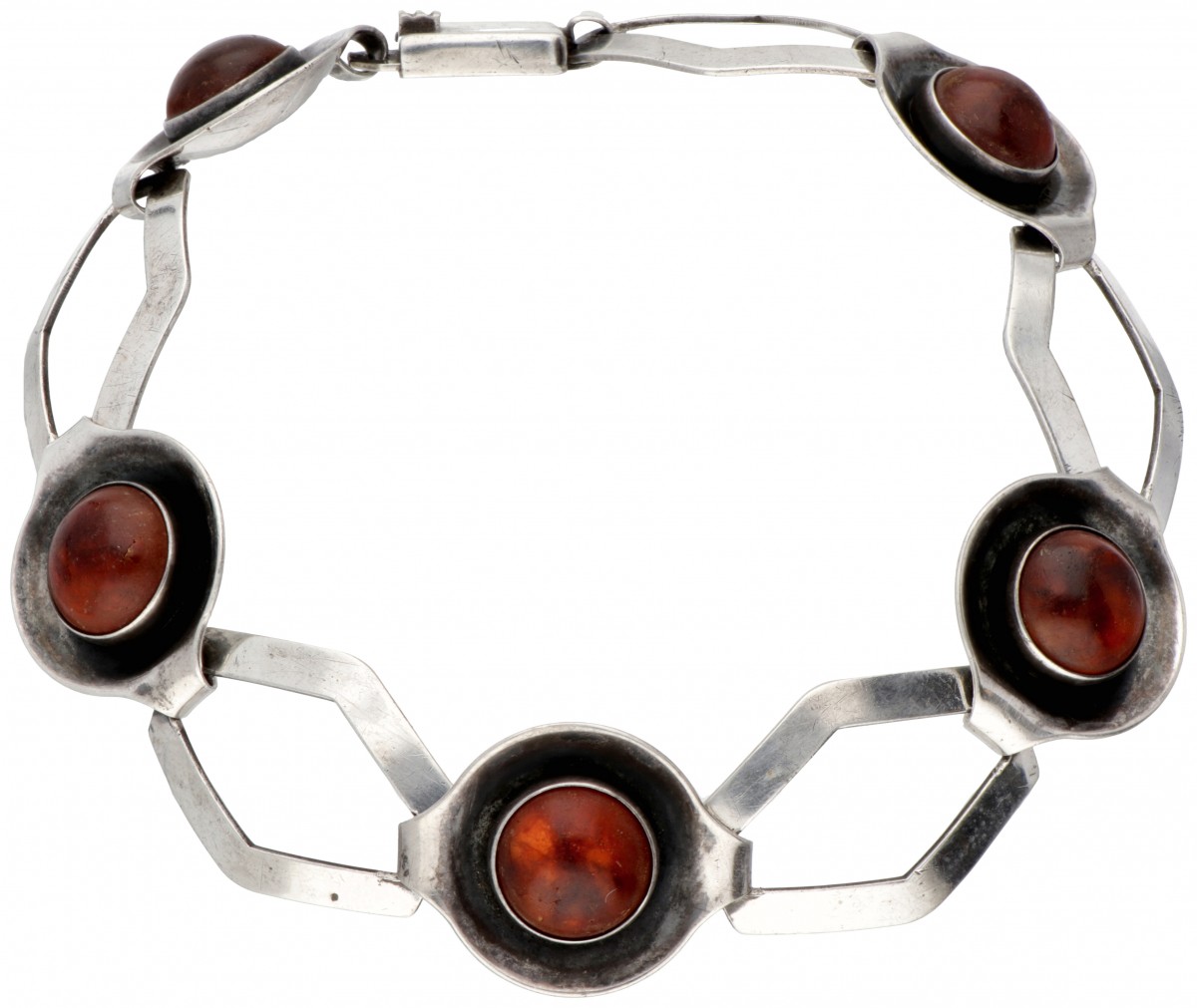 Sterling zilveren armband bezet met barnsteen door Deense designer N.E. From.