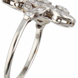 14 kt. Witgouden art deco prinsessenring bezet met ca. 1.03 ct. diamant.