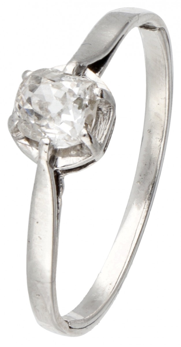 Pt 950 Platina antieke solitair ring bezet met ca. 0.36 ct. diamant.