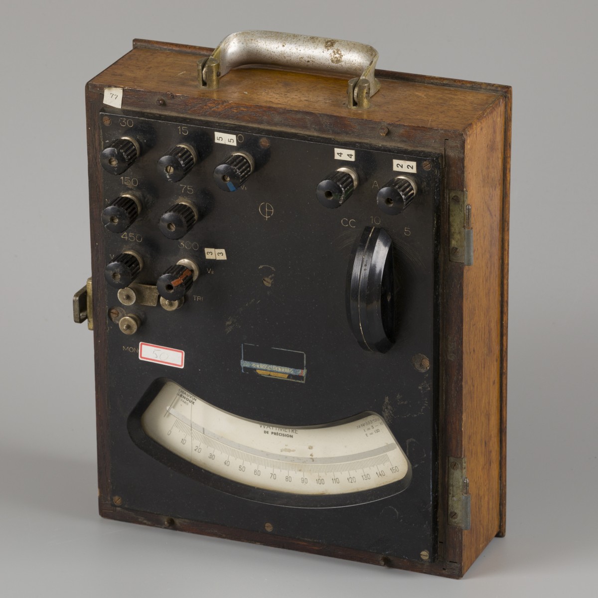 Een watt-meter / electriciteitsmeter, Frankrijk, 20e eeuw.