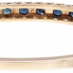 Antieke 14 kt. roségouden bangle armband bezet met ca. 1.80 ct. natuurlijke saffier.