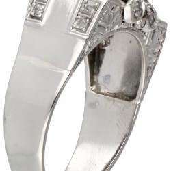 Pt 900 Platina art deco tank ring bezet met ca. 1.08 ct. diamant.