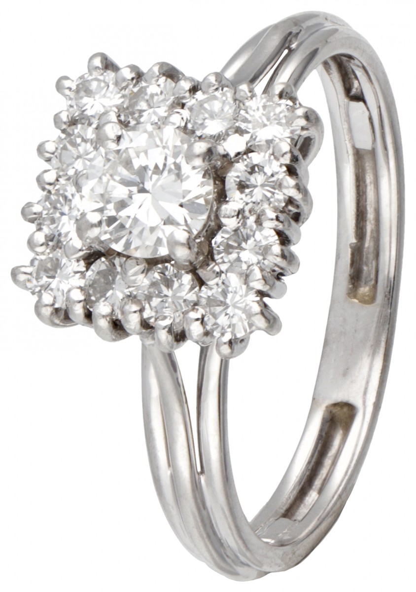 14 kt. Witgouden entourage ring bezet met ca. 0.93 ct. diamant.