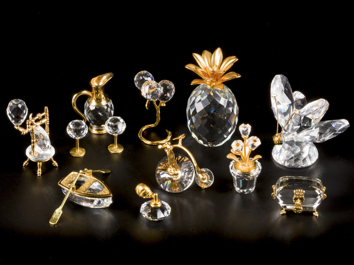 (12) delig lot Swarovski miniaturen.