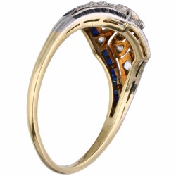 Geelgouden Art Deco ring, met ca. 0.20 ct. diamant en natuurlijke saffier - 14 kt. en Pt 850.