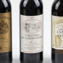 (1) Chateau Lassus - Medoc - 1992. (1) L'oratoire de Chasse-Spleen - Moulis - 1993. (1) Chateau de La Rivière - Fronsac - 1988.