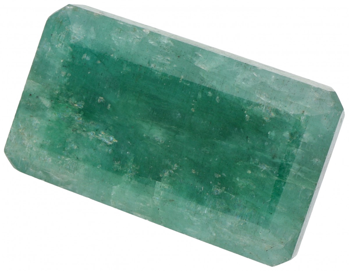 GLI-gecertificeerde natuurlijke smaragd 73.000 ct.
