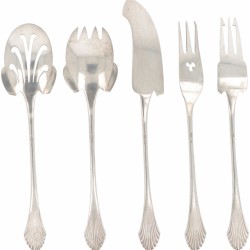 (5) delige hors d'oeuvres set zilver.