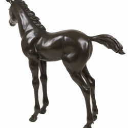 Een bronzen sculptuur van een jong paard / veulen, Duitsland(?), 20e eeuw.