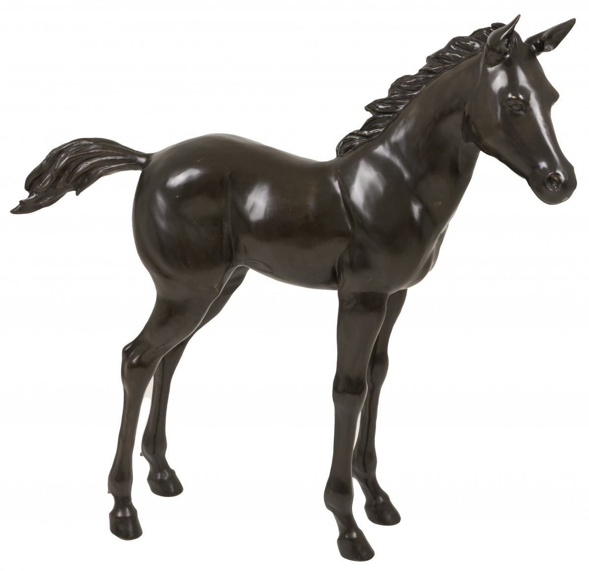 Een bronzen sculptuur van een jong paard / veulen, Duitsland(?), 20e eeuw.