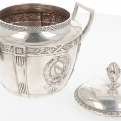(4) delig koffie- en theeservies zilver.