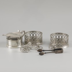 Een collectie van scheeps pleet, 20e eeuw.