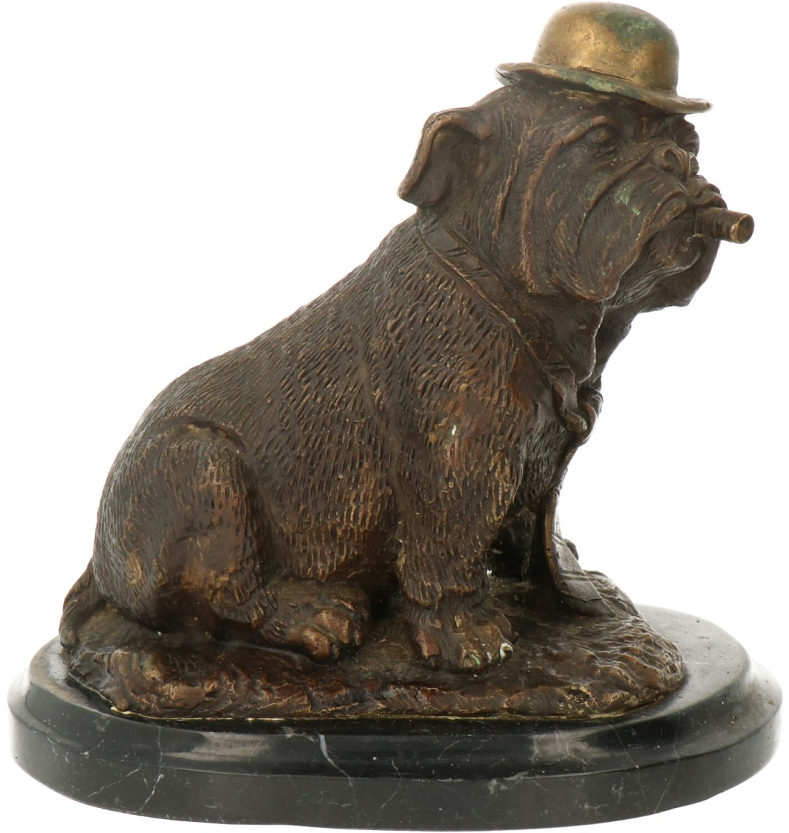 Een bronzen sculptuur van een Engelse bulldog met bolhoed en sigaar, 20e eeuw.