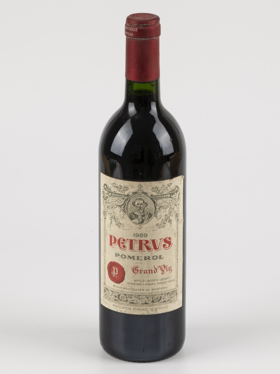 Château Petrus - Pomerol  - 1989.