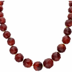 Vintage collier van carneool met een 14 kt. geelgouden sluiting.