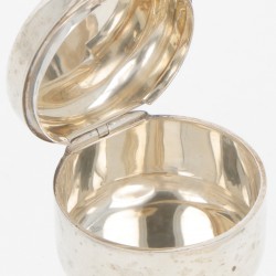 Doosje ( Tiffany & Co) zilver.
