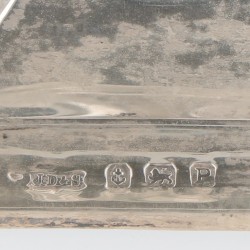 (2) delige set tafelkandelaren zilver.