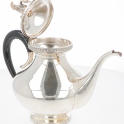 Theepot zilver.