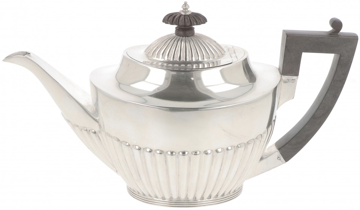 Theepot zilver.
