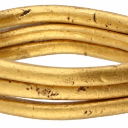 Geelgouden antieke puzzelring, vermoedelijk ca. 1650 - 1700 (bodemvondst).