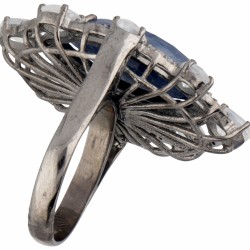 Sterling zilveren ring bezet met saffier, maansteen en diamant.