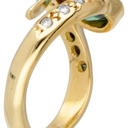 18 kt. Geelgouden vintage ring bezet met ca. 0.96 ct. toermalijn en ca. 0.24 ct. diamant.
