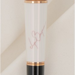 Montblanc Ingrid Bergman La Donna Ballpoint pen .