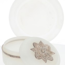 Koektrommel met onderschotel zilver.