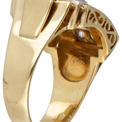 18 kt. Geelgouden retro tank ring bezet met roos geslepen diamanten.