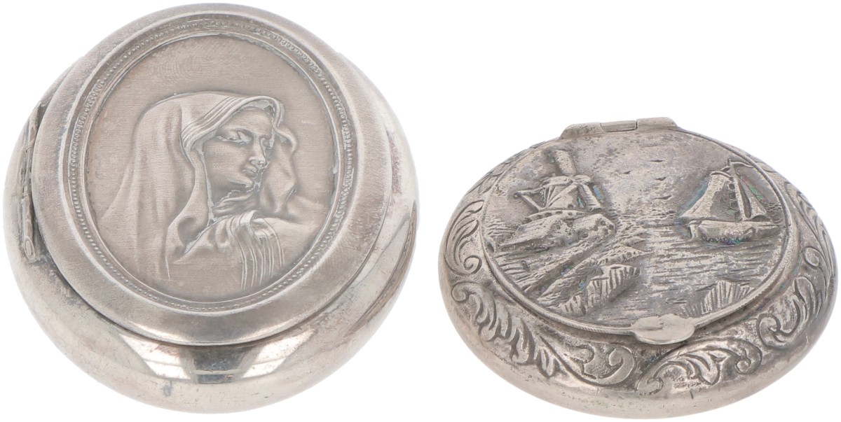 (2) delig lot diverse doosjes Alpacca/zilver.